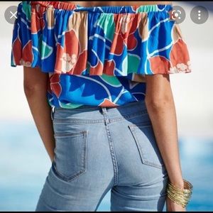 Mister Zimi Bermuda Twiggy off shoulder top